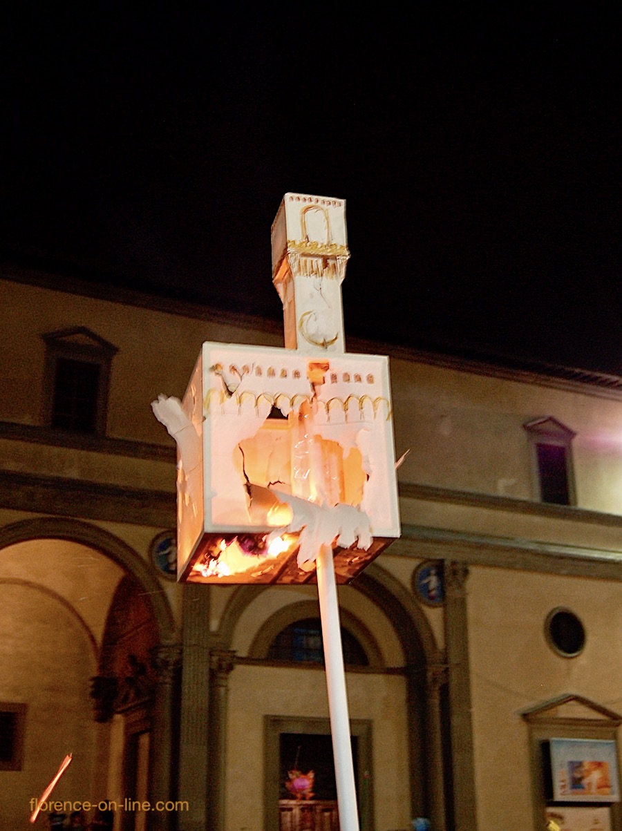 Rificolona lantern of Palazzo Vecchio brigidini-vendor-piazza-santissima-annunziata.jpg